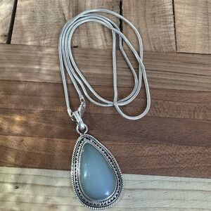 VTG Blue Chalcedony Gem Pendant Necklace 23 Inch‎ Italy Chain 925 Sterling 23.0g